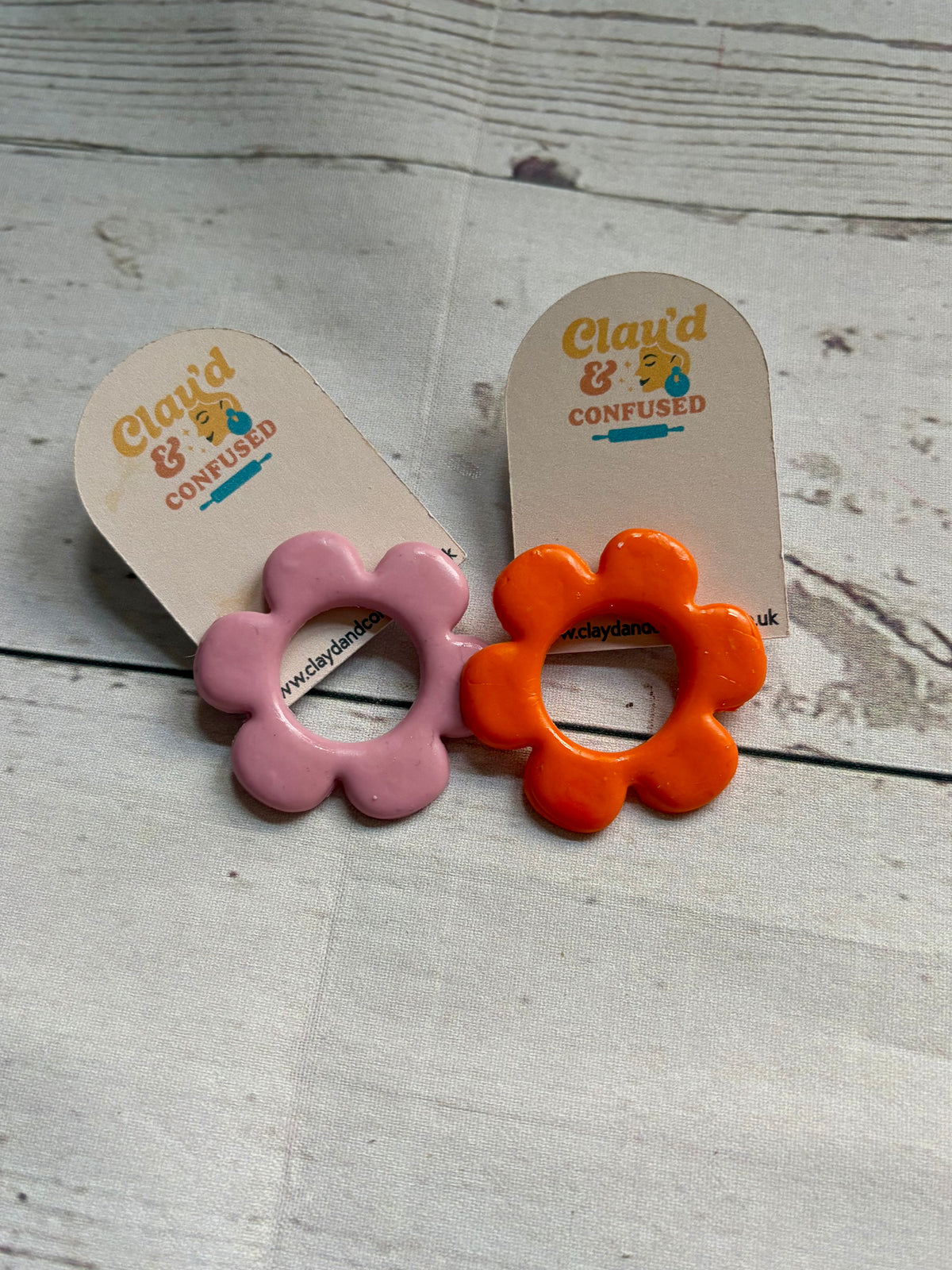 Glasses Holder Brooch